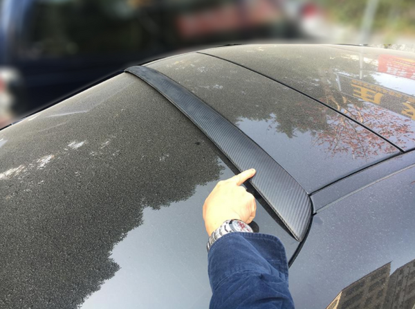 W213 Carbon fiber Car Roof Spoiler for Mercedes E200 E350 E63 AMG Sedan 4-Door 16-17