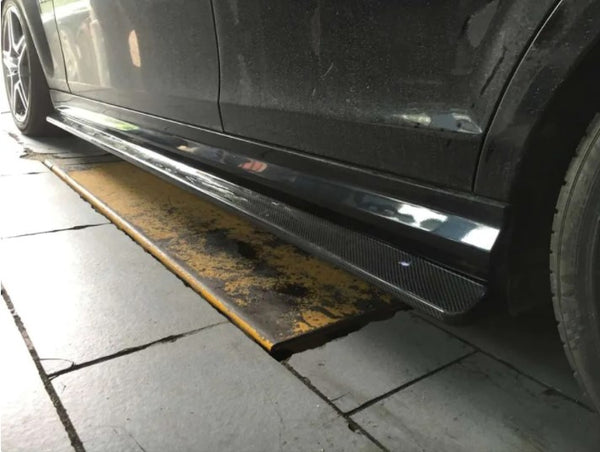 Carbon Fiber / FRP Side Skirts Apron Extension Lip Body Kits for Mercedes-Benz C-Class W204 C63 AMG 4 Door 2012 2013 2014